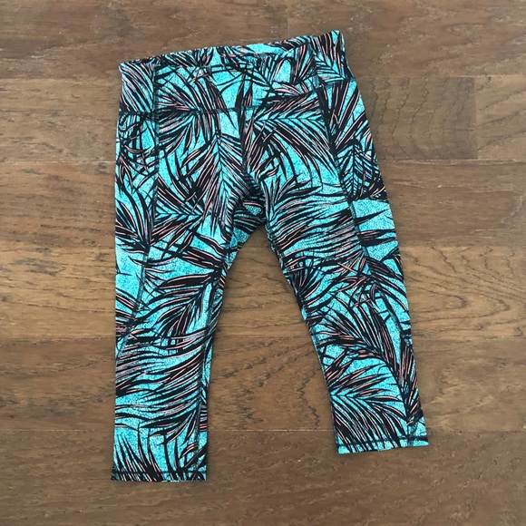 lululemon athletica Pants - Lululemon tropical print pants size 8 but runs sm